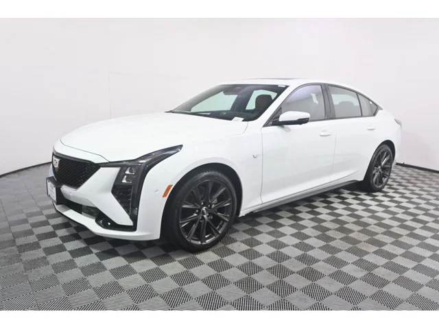 Nuevos CADILLAC CT5 à Estados chez autogozo