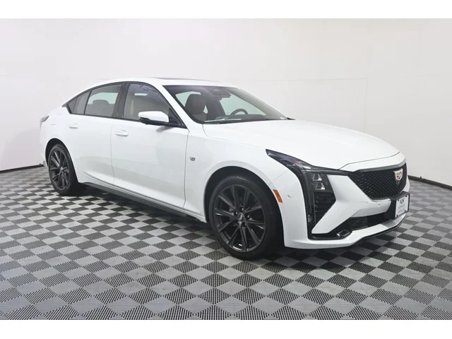 Nuevos CADILLAC CT5 à Estados chez autogozo