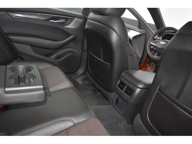 SEMINUEVOS CADILLAC CT5 a Estados en autogozo