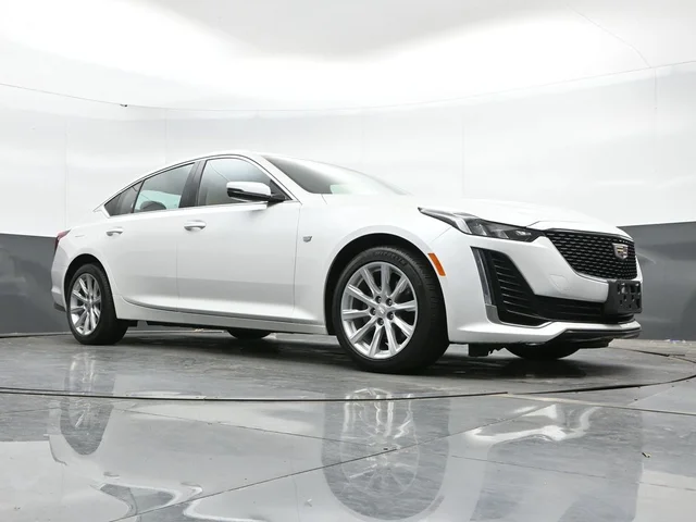 SEMINUEVOS CADILLAC CT5 a Estados en autogozo