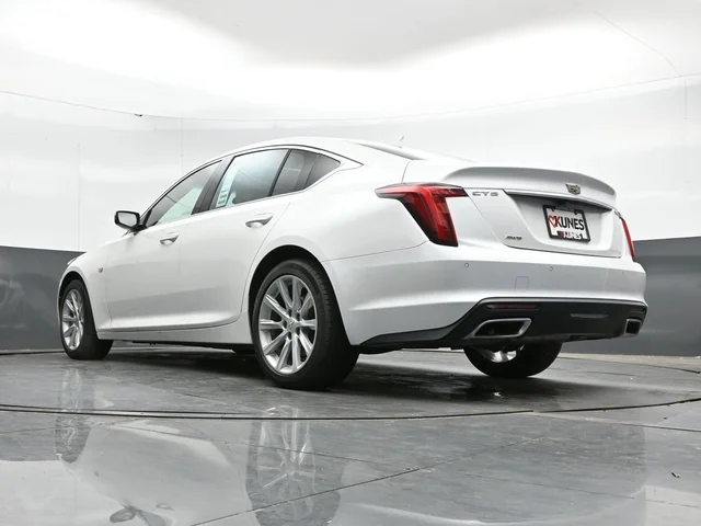 SEMINUEVOS CADILLAC CT5 a Estados en autogozo