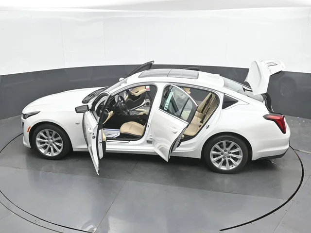 SEMINUEVOS CADILLAC CT5 a Estados en autogozo