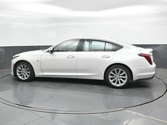 SEMINUEVOS CADILLAC CT5 a Estados en autogozo