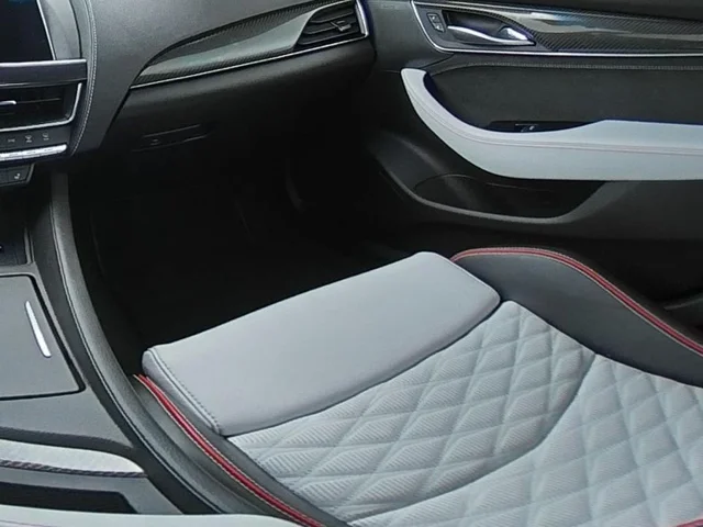 SEMINUEVOS CADILLAC CT5 a Estados en autogozo