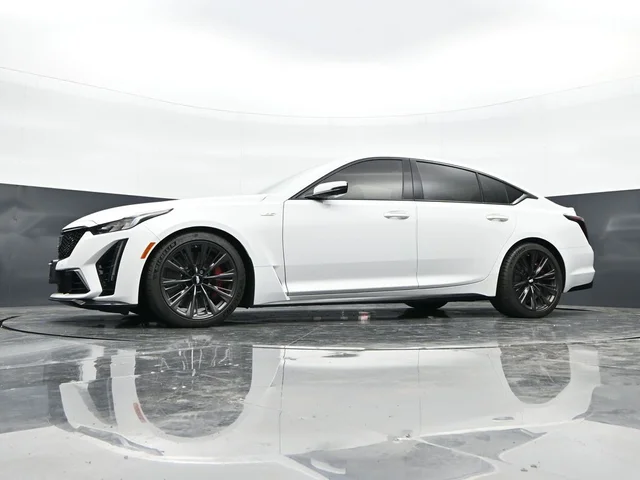 SEMINUEVOS CADILLAC CT5 a Estados en autogozo