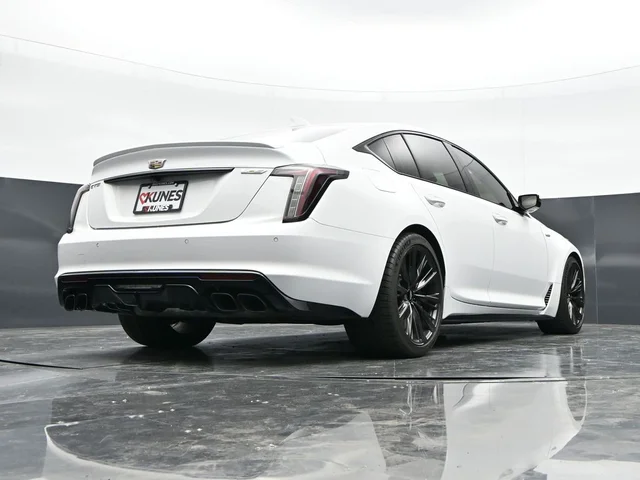 SEMINUEVOS CADILLAC CT5 a Estados en autogozo
