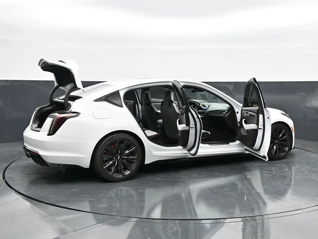 SEMINUEVOS CADILLAC CT5 a Estados en autogozo