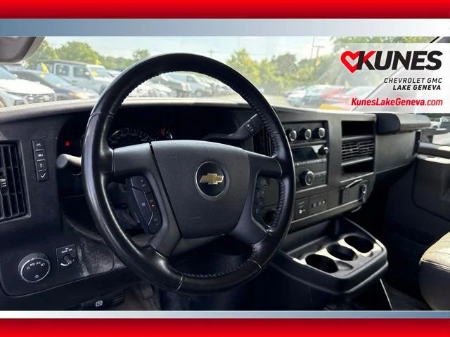 SEMINUEVOS CHEVROLET Express 3500 a Estados en autogozo