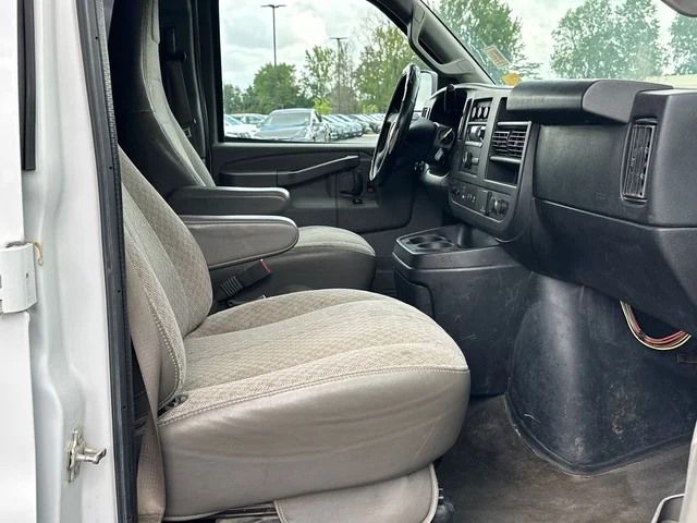 SEMINUEVOS CHEVROLET Express 3500 a Estados en autogozo