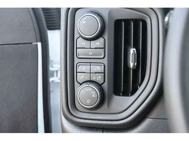 Nuevos CHEVROLET SILVERADO 3500HD à Estados chez autogozo