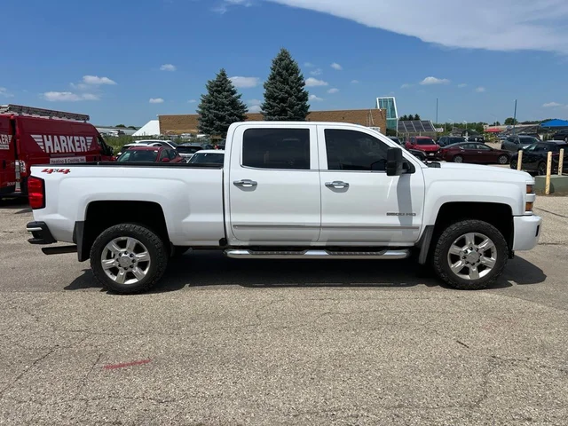 SEMINUEVOS CHEVROLET Silverado 2500HD a Estados en autogozo