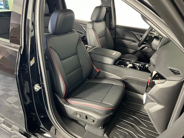 Nuevos CHEVROLET SILVERADO EV à Estados chez autogozo