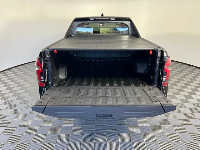 Nuevos CHEVROLET SILVERADO EV à Estados chez autogozo