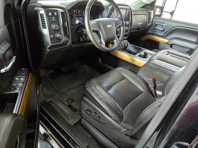 SEMINUEVOS CHEVROLET Silverado 3500HD a Estados en autogozo