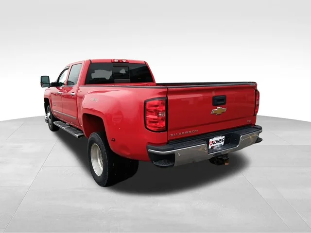 SEMINUEVOS CHEVROLET Silverado 3500HD a Estados en autogozo