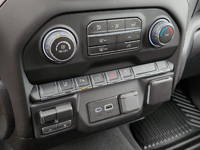Nuevos CHEVROLET SILVERADO 2500HD à Estados chez autogozo