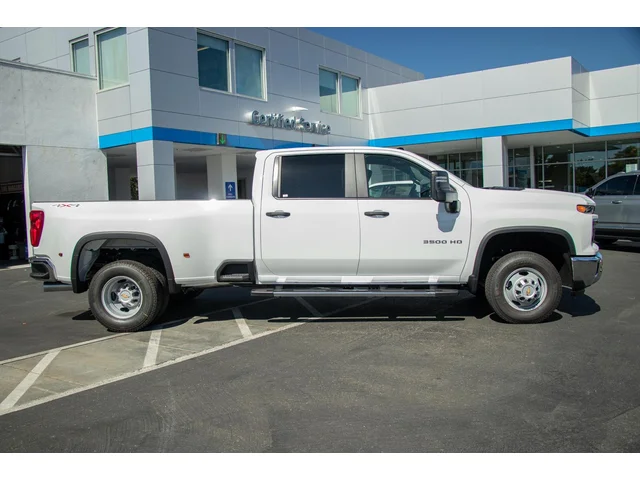 Nuevos CHEVROLET SILVERADO 3500HD à Estados chez autogozo