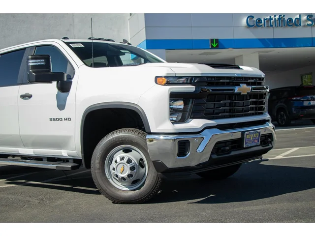 Nuevos CHEVROLET SILVERADO 3500HD à Estados chez autogozo