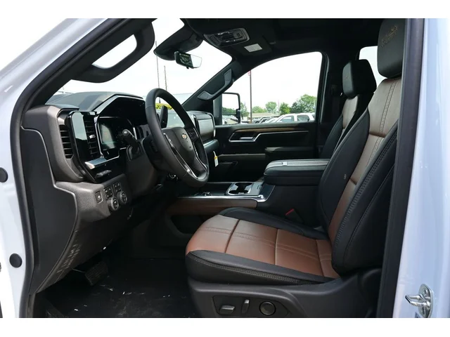 Nuevos CHEVROLET SILVERADO 3500HD à Estados chez autogozo