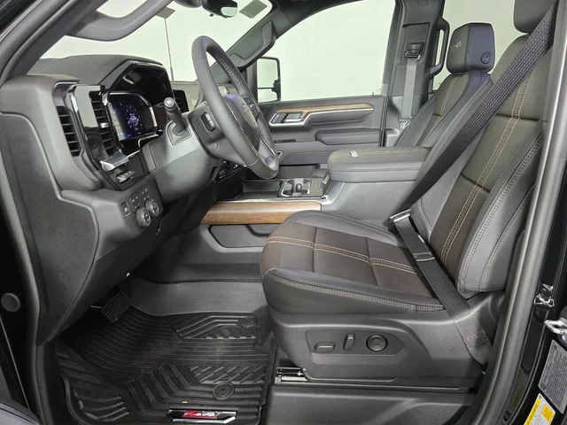Nuevos CHEVROLET SILVERADO 3500HD à Estados chez autogozo