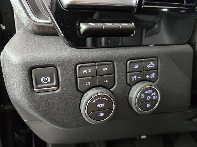 Nuevos CHEVROLET SILVERADO 3500HD à Estados chez autogozo