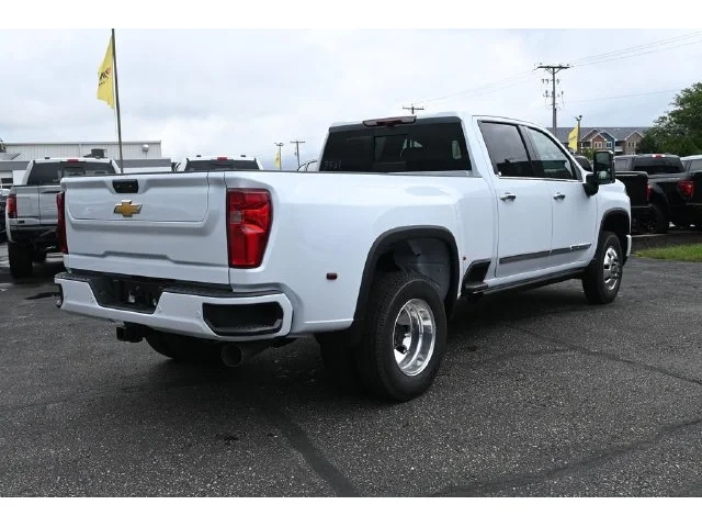 Nuevos CHEVROLET SILVERADO 3500HD à Estados chez autogozo