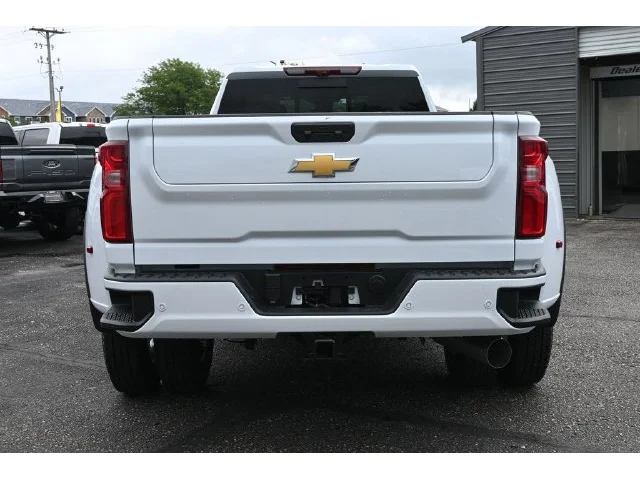 Nuevos CHEVROLET SILVERADO 3500HD à Estados chez autogozo