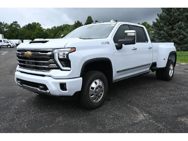 Nuevos CHEVROLET SILVERADO 3500HD à Estados chez autogozo