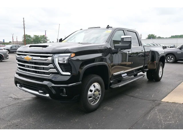 Nuevos CHEVROLET SILVERADO 3500HD à Estados chez autogozo