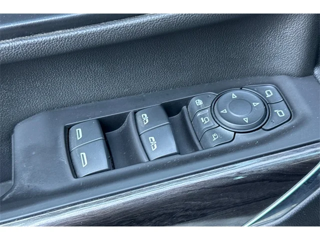 SEMINUEVOS CHEVROLET Silverado 2500HD at ELK GROVE in Elk Grove Buick GMC