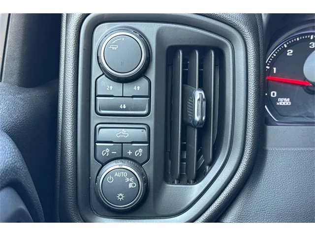 SEMINUEVOS CHEVROLET Silverado 3500HD a Estados en autogozo