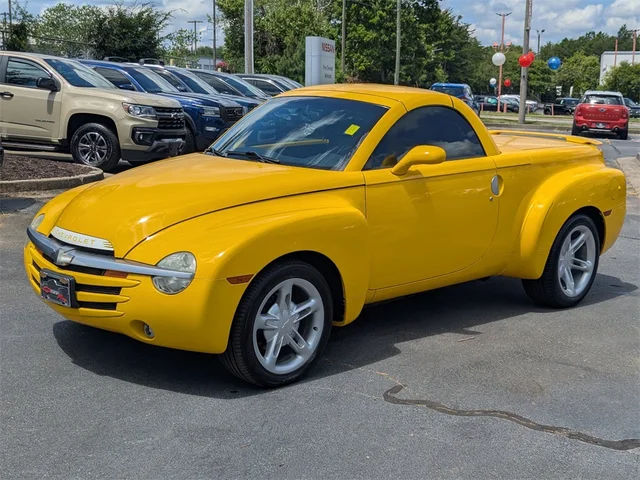 SEMINUEVOS CHEVROLET SSR at Kennesaw, in Town Center Nissan