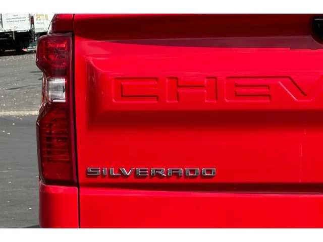 SEMINUEVOS CHEVROLET Silverado 1500 at ELK GROVE in Elk Grove Buick GMC