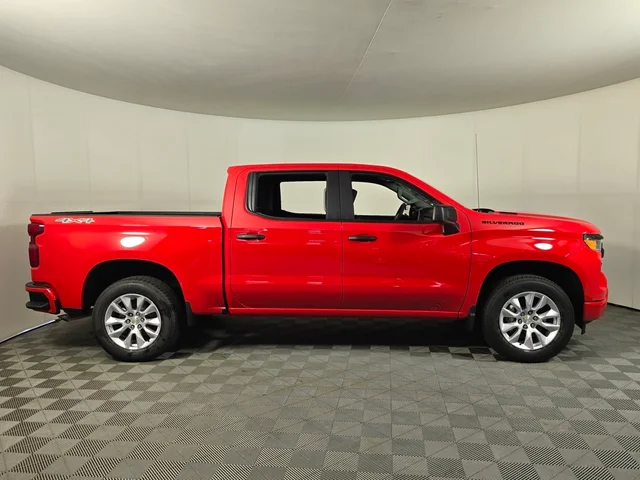 Nueve CHEVROLET SILVERADO 1500 à Brainerd  chez Dondelinger Chevrolet