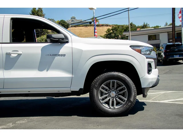 Nuevos CHEVROLET COLORADO à Estados chez autogozo