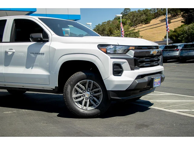 Nuevos CHEVROLET COLORADO à Estados chez autogozo