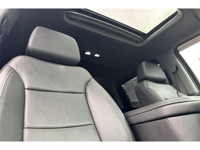 SEMINUEVOS CHEVROLET Silverado 1500 at ELK GROVE in Elk Grove Buick GMC