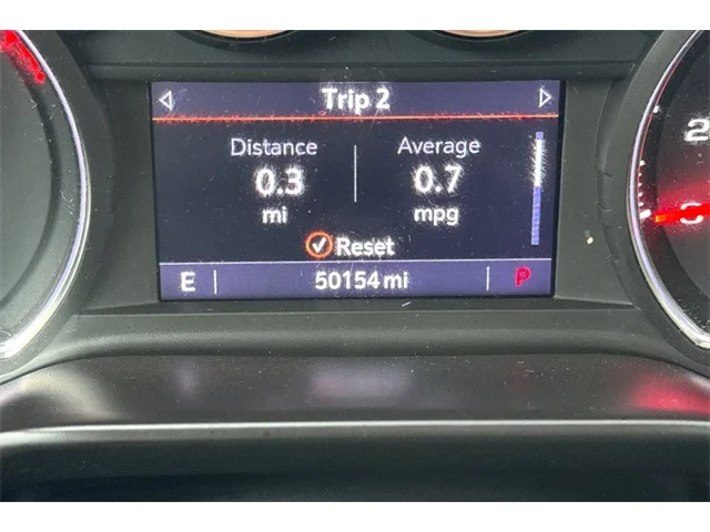 SEMINUEVOS CHEVROLET Silverado 1500 at ELK GROVE in Elk Grove Buick GMC