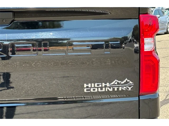 SEMINUEVOS CHEVROLET Silverado 1500 at ELK GROVE in Elk Grove Buick GMC