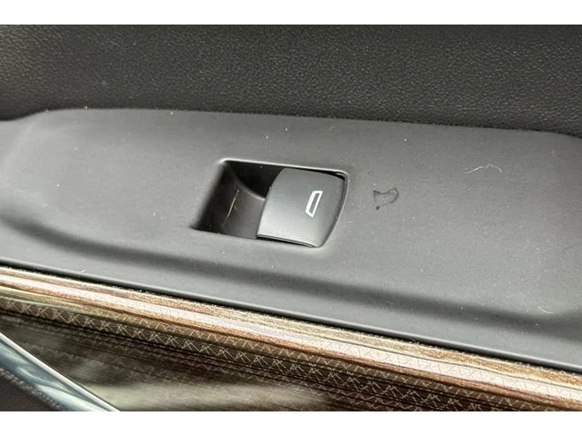 SEMINUEVOS CHEVROLET Silverado 1500 at ELK GROVE in Elk Grove Buick GMC