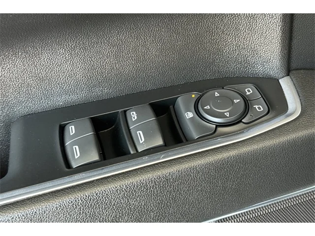 SEMINUEVOS CHEVROLET Silverado 1500 at ELK GROVE in Elk Grove Buick GMC