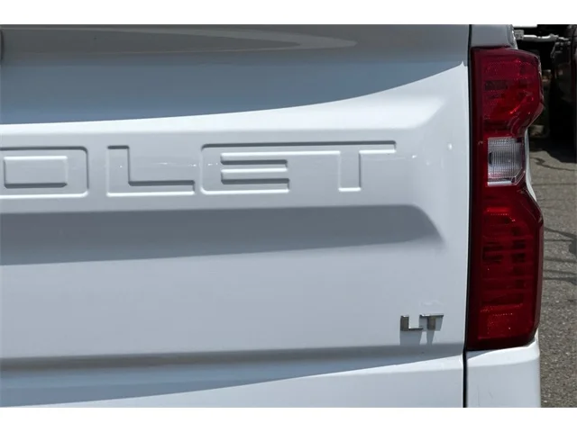 SEMINUEVOS CHEVROLET Silverado 1500 at ELK GROVE in Elk Grove Buick GMC
