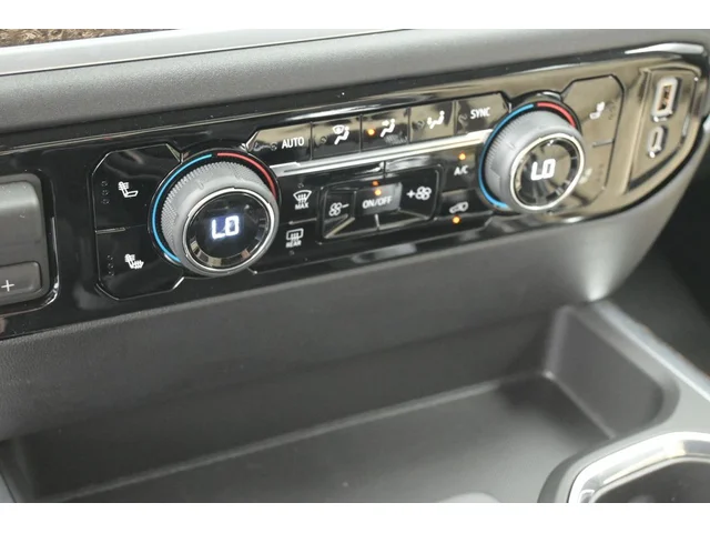Nuevos CHEVROLET SILVERADO 1500 à Estados chez autogozo
