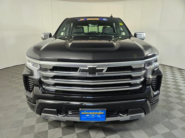 Nueve CHEVROLET SILVERADO 1500 à Brainerd  chez Dondelinger Chevrolet