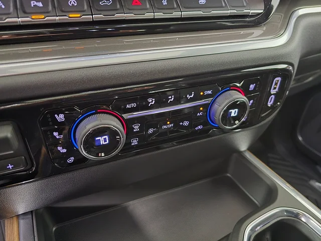 Nuevos CHEVROLET SILVERADO 1500 à Estados chez autogozo