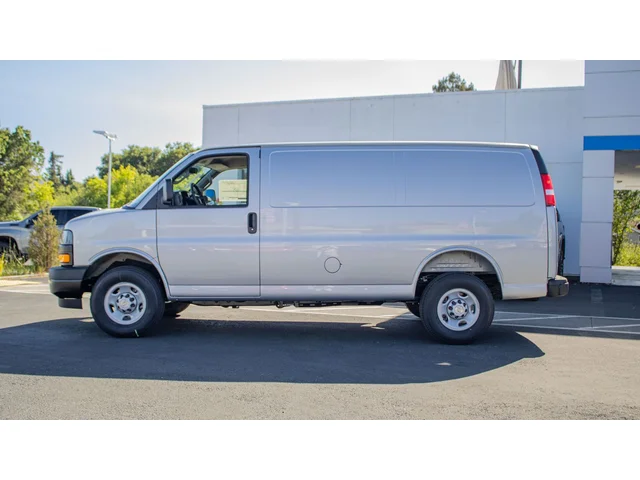 Nuevos CHEVROLET EXPRESS 2500 à Estados chez autogozo