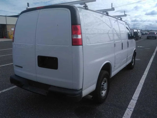SEMINUEVOS CHEVROLET Express 2500 a Estados en autogozo