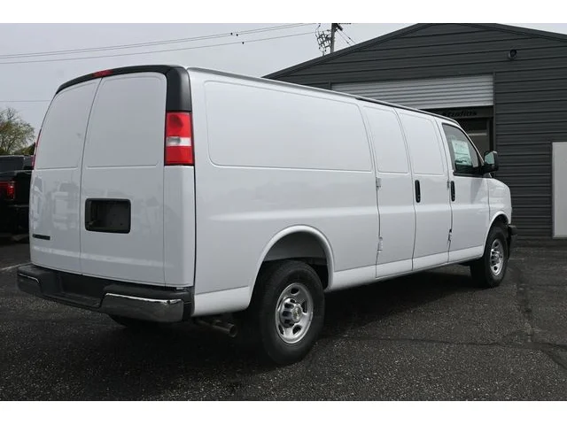 Nuevos CHEVROLET EXPRESS 2500 à Estados chez autogozo
