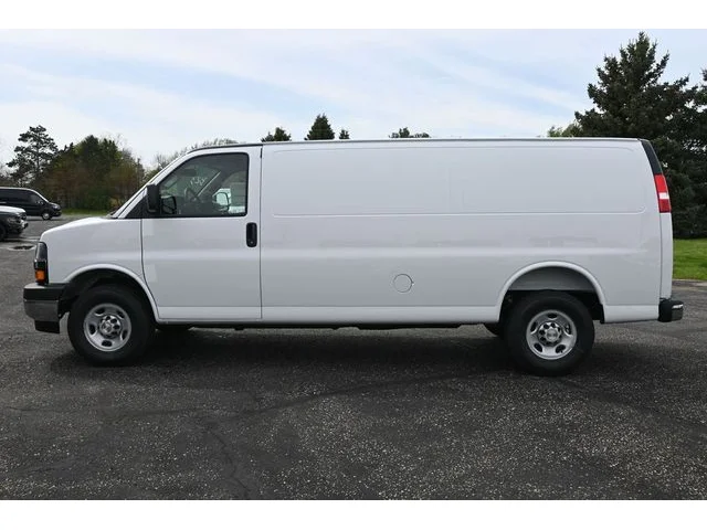 Nuevos CHEVROLET EXPRESS 2500 à Estados chez autogozo