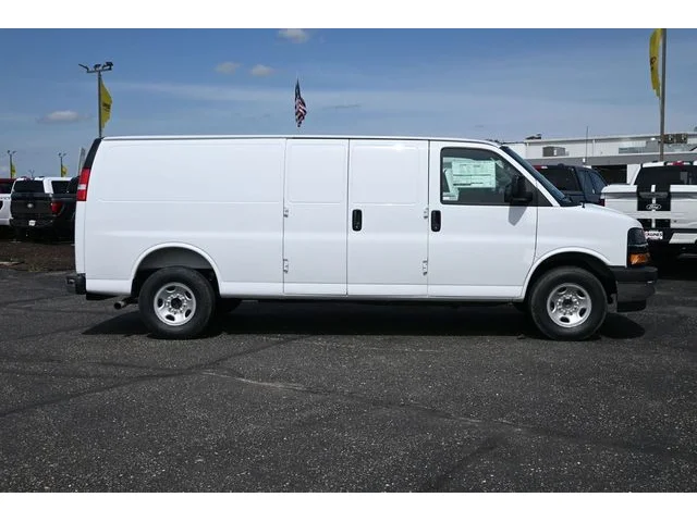Nuevos CHEVROLET EXPRESS 2500 à Estados chez autogozo